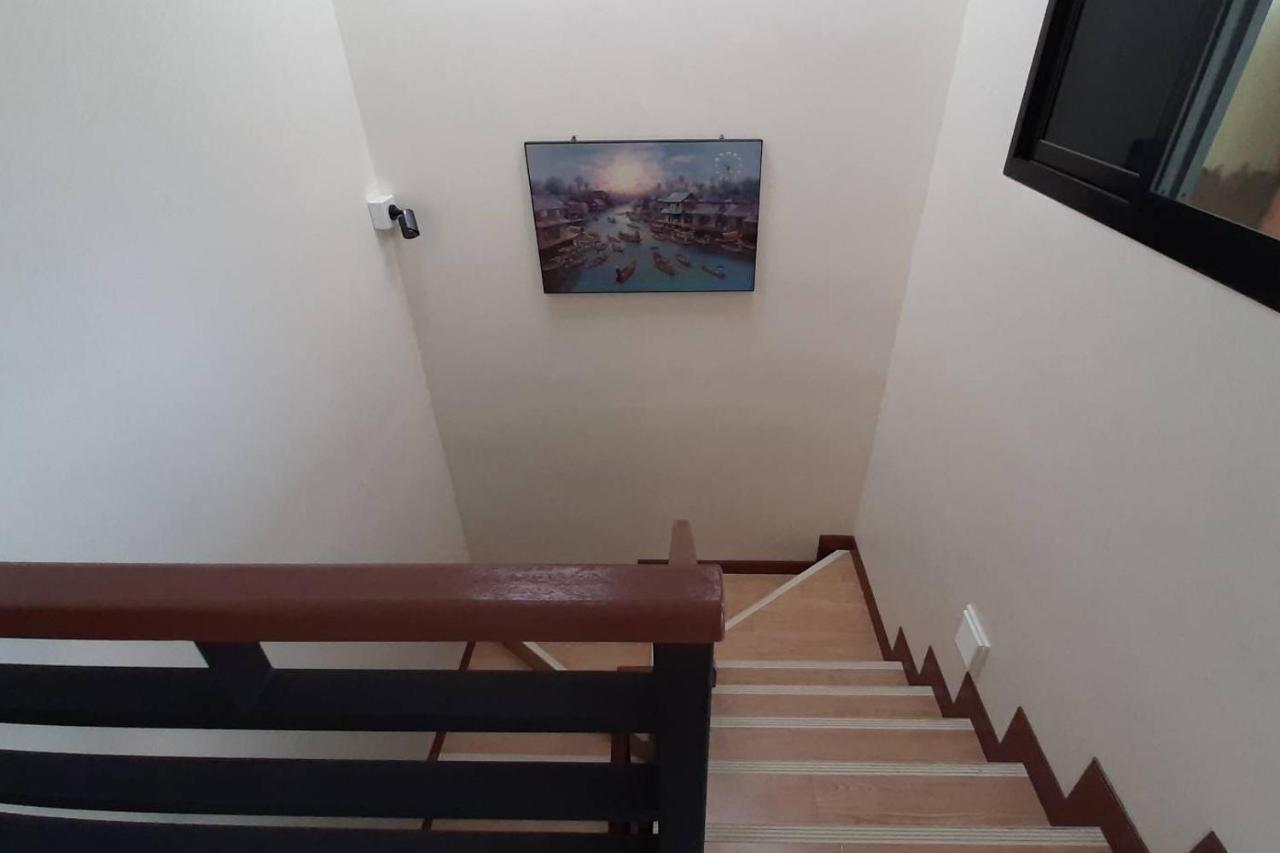 Chaiwat Guesthouse Бангкок Екстер'єр фото