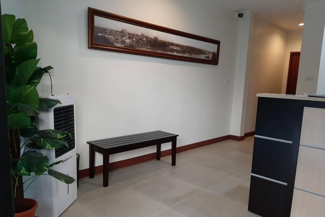 Chaiwat Guesthouse Бангкок Екстер'єр фото